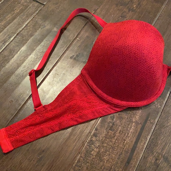 Calvin Klein Red Push Up Bra. 34D. - Picture 6 of 8